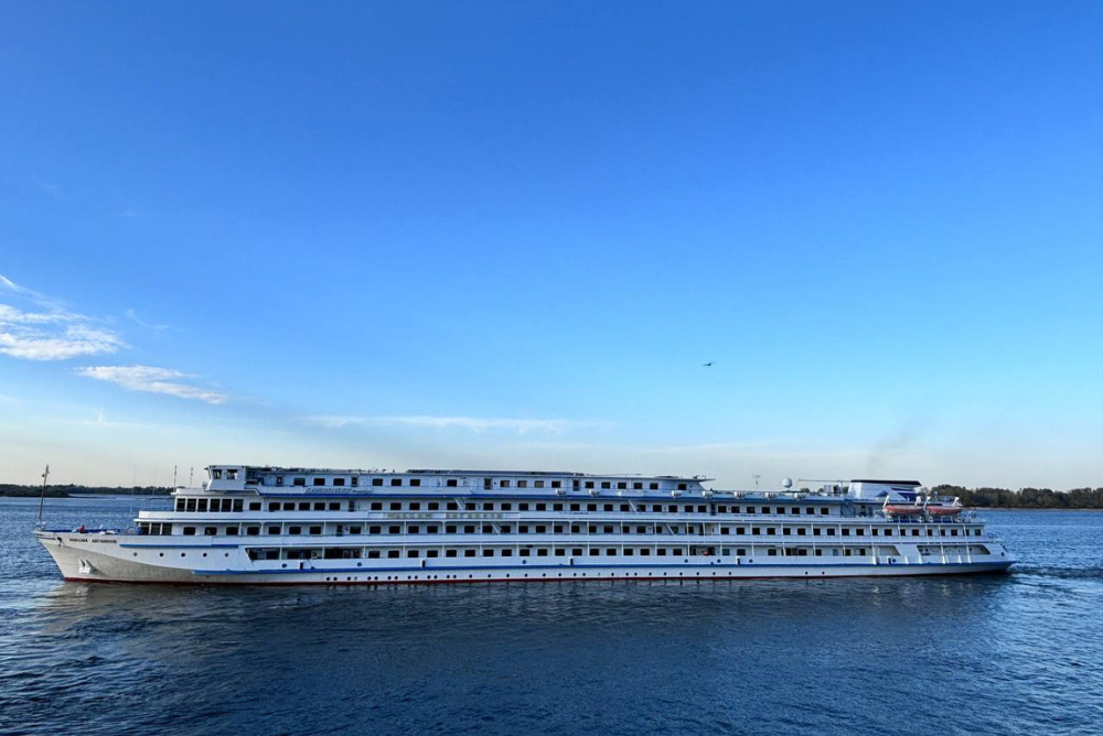 Du thuyền - Ngôi nhà theo suốt hành trình